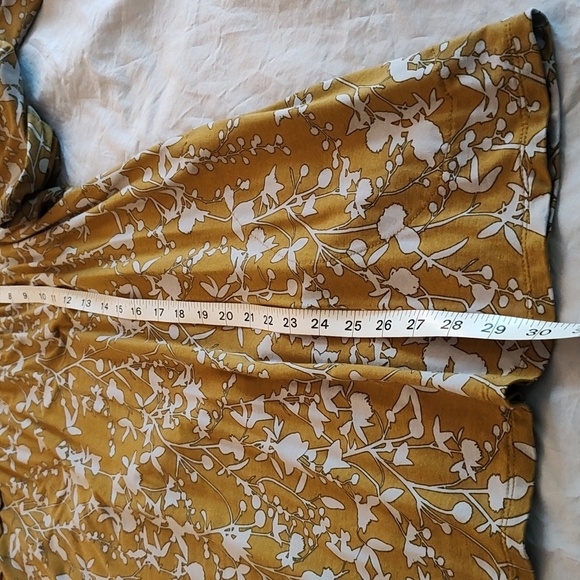 Lori Goldstein LOGO Tunic Size 1X Printed Rayon Long Sleeve Yellow Floral - Picture 9 of 10